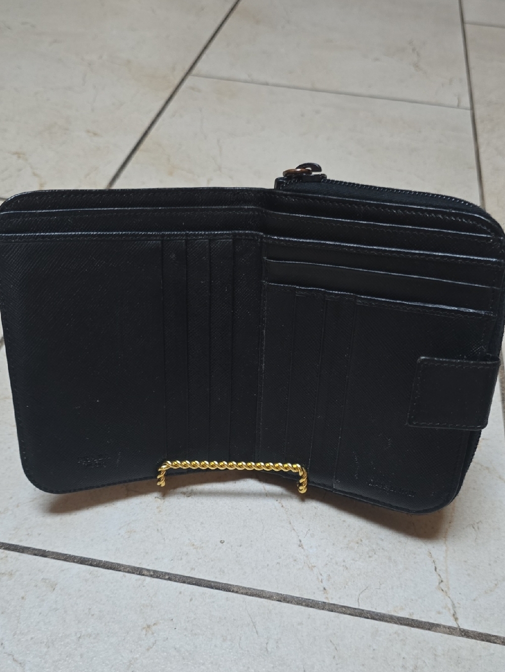 Prada Saffiano Black Leather Zip Around Wallet Unisex - Picture 7 of 12